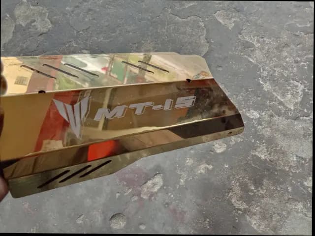 MT 15 Silencer cover
