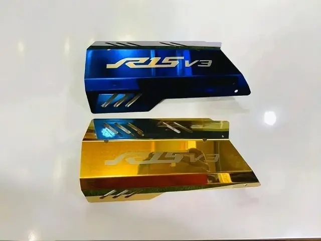 Yamaha R15 V3 /V4 Silencer Cover